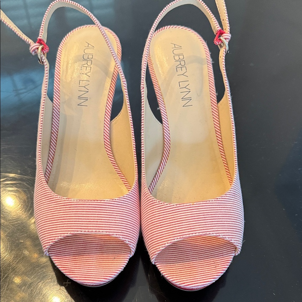 Aubrey Lynn Red Striped Slingback Peep-Toe Heels - Picture 3 of 5